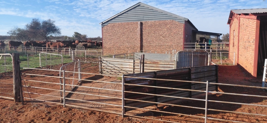 Commercial Property for Sale in Griekwastad Rural Northern Cape